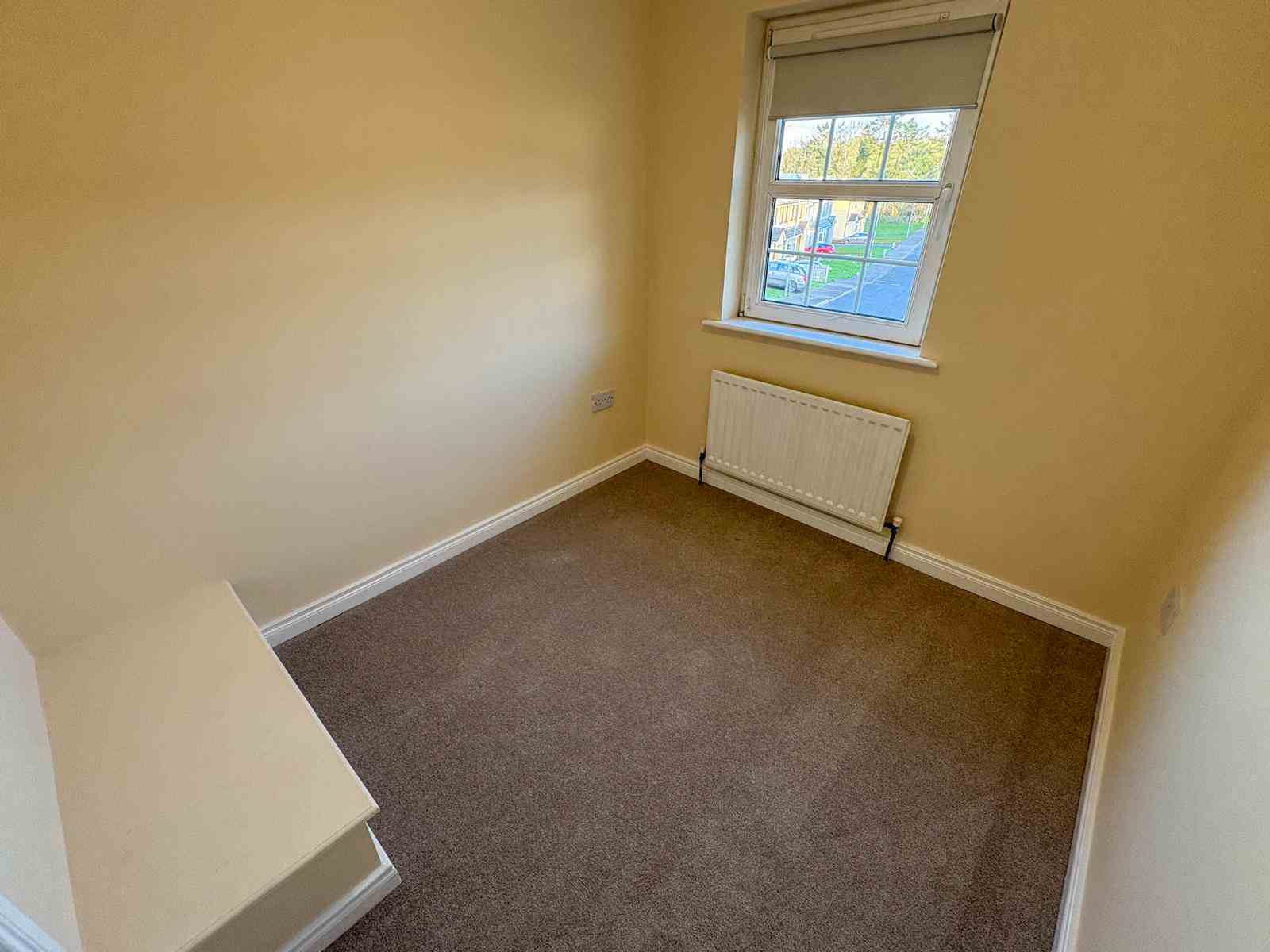 27 scotshouse close, Monaghan